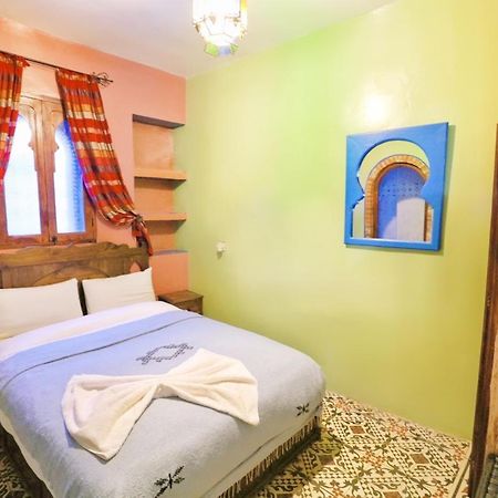 Aymane Rooftop Budget Panoramic Hotel Chefchaouen Bagian luar foto