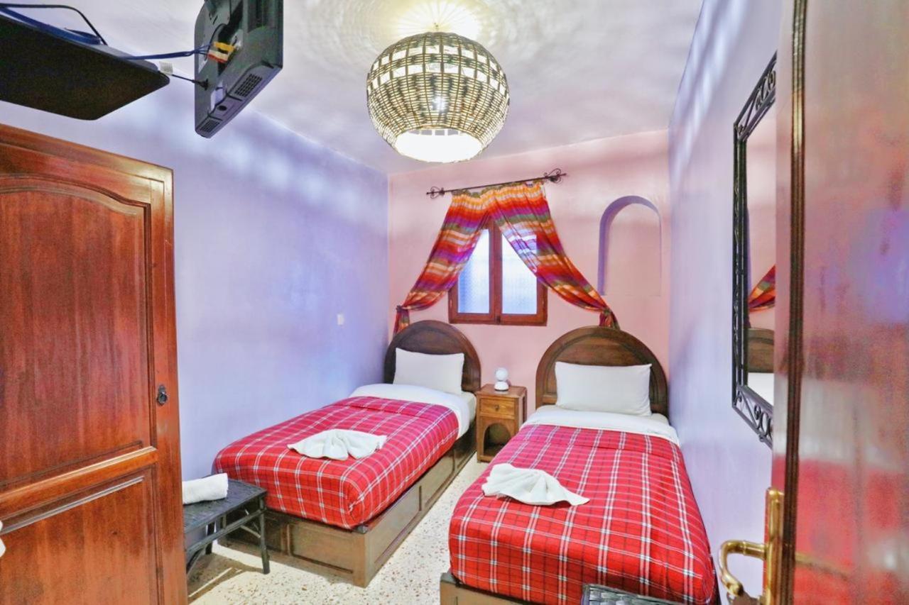 Aymane Rooftop Budget Panoramic Hotel Chefchaouen Bagian luar foto